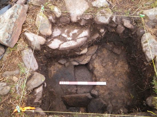 Achiltibuie roundhouse community dig - stone hearths